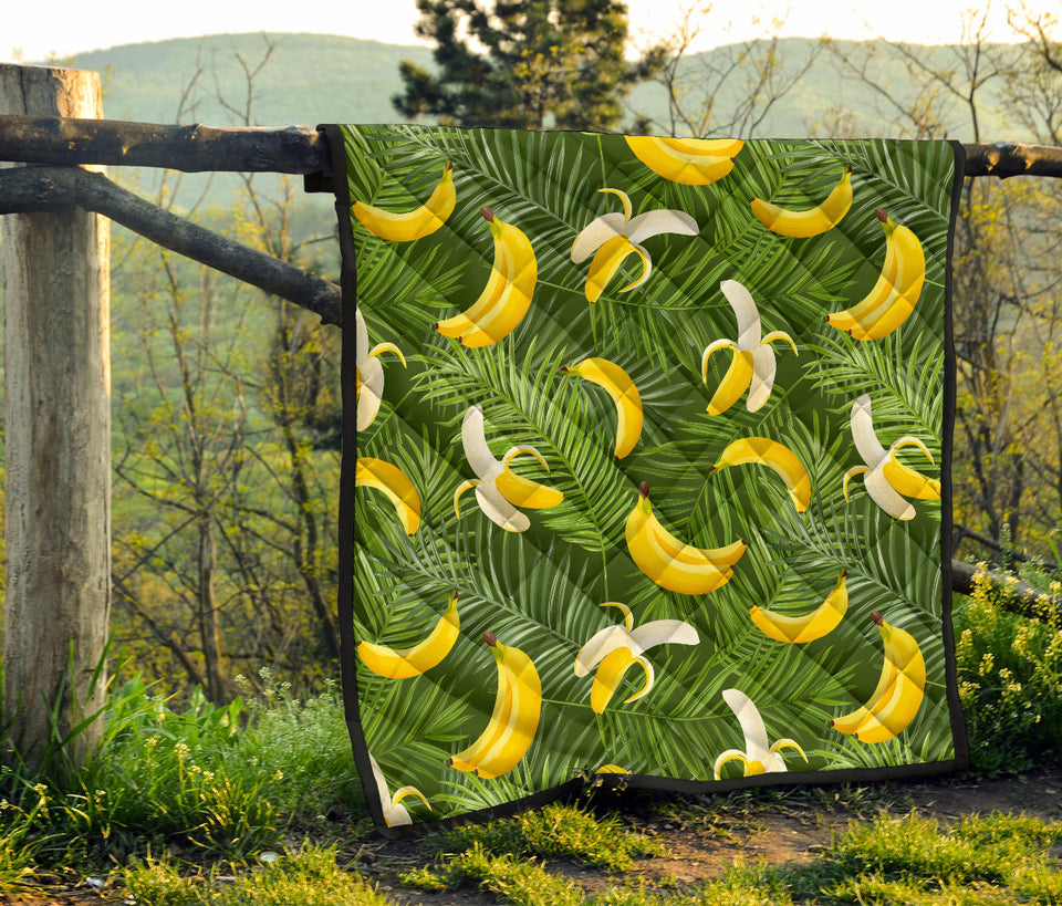 Banana Palm Leaves Pattern Premium Quilt
