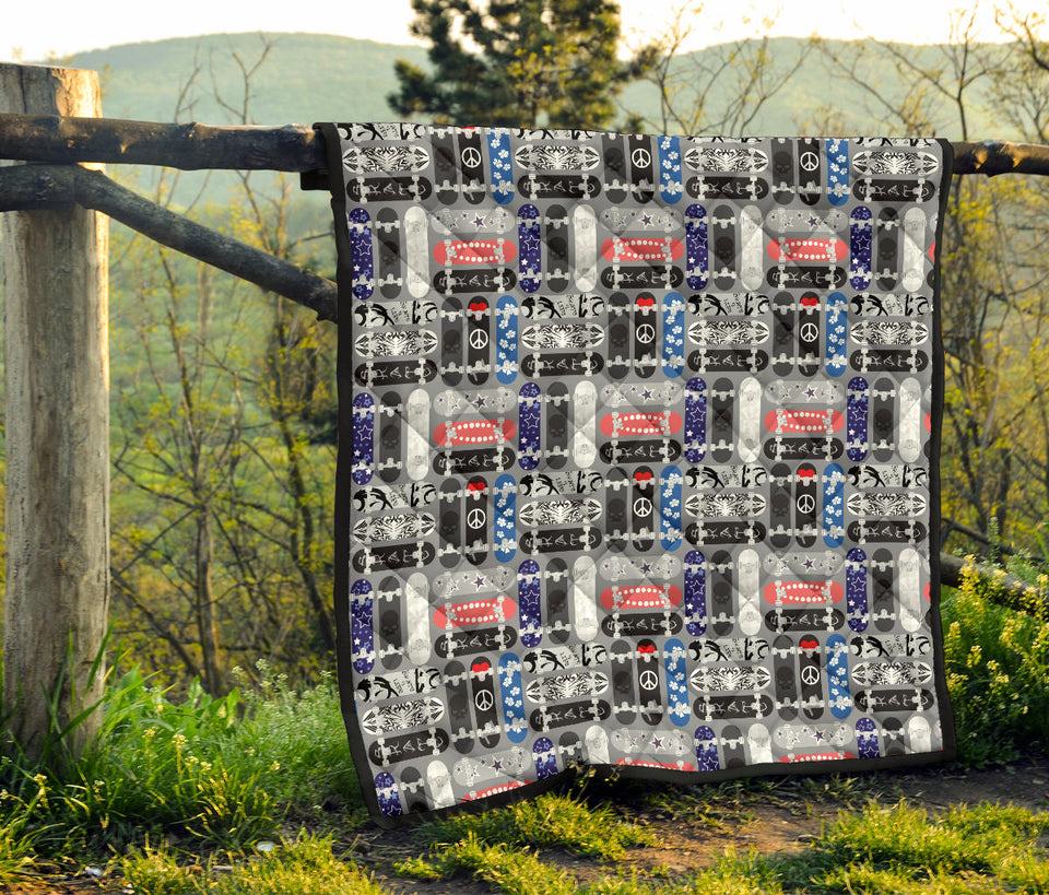 Skate Board Pattern Print Design 04 Premium Quilt