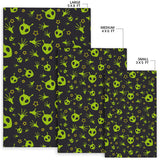 Alien Pattern Print Design 02 Area Rug