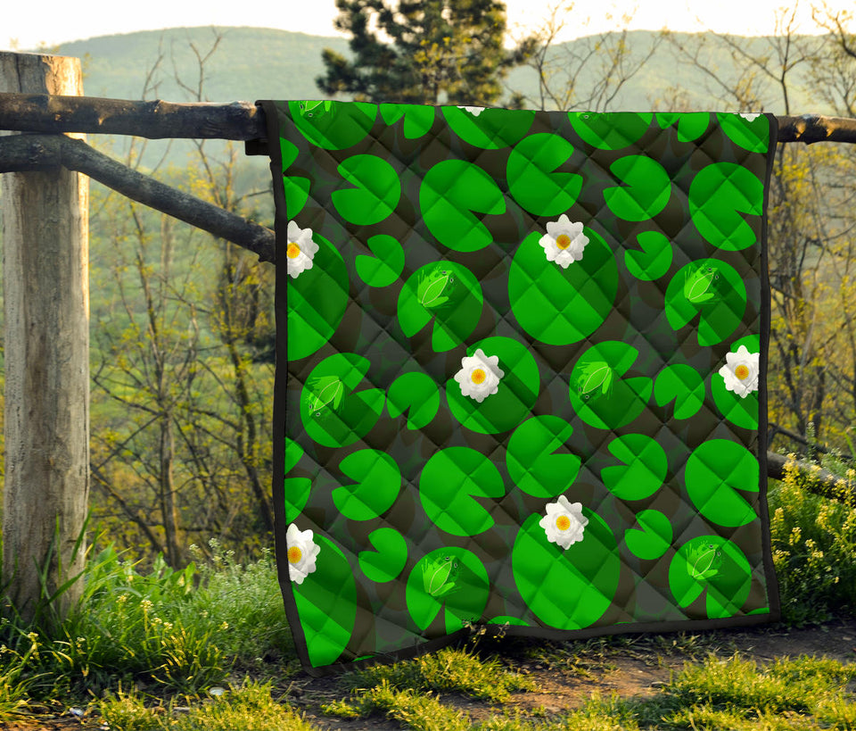 Frog Waterlily Pattern Premium Quilt