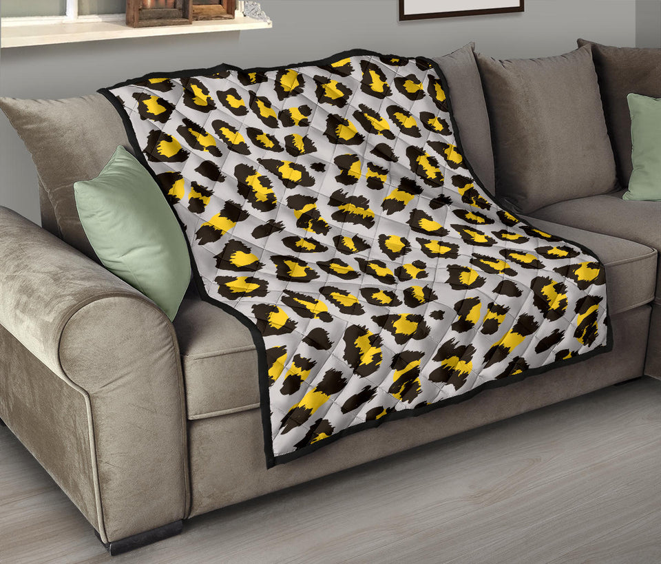 Gray Leopard Print Pattern Premium Quilt