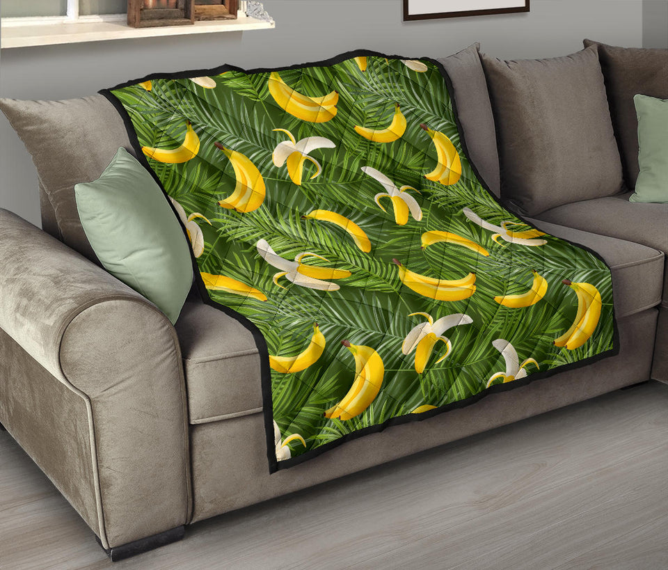 Banana Palm Leaves Pattern Premium Quilt