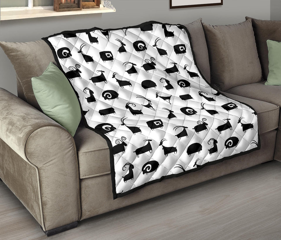Goat Ram Pattern Premium Quilt