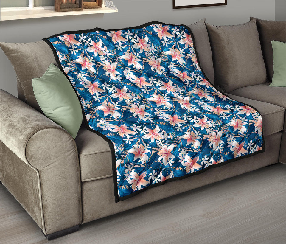 Hibiscus Pattern Print Design 02 Premium Quilt
